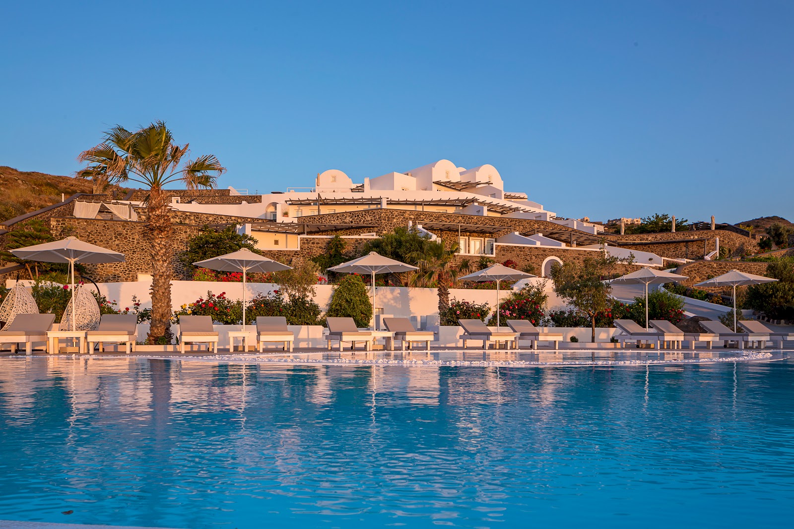 Windmill Villas - Santorini Exclusive Retreat