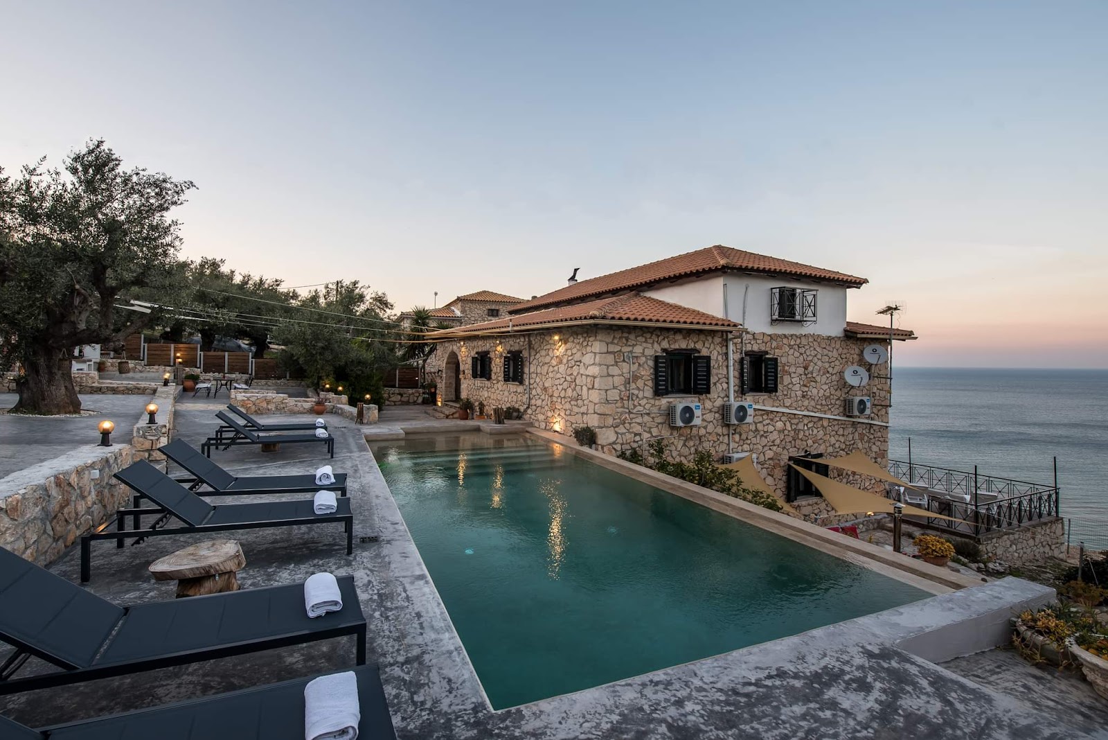 Xigia Escape Standard Villa